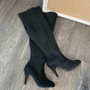 TORRID STRETCH BLACK BOOTS